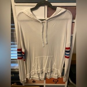 Super soft hooded longsleeve with stripe detail